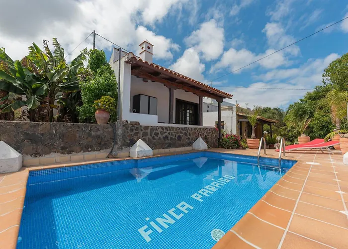 Charming 1-bed House In Villa